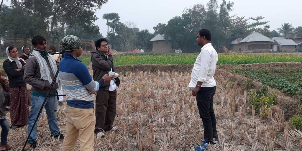 Image of recording an interview of the Cluster Technical Officer in Murshidabad under GAP
